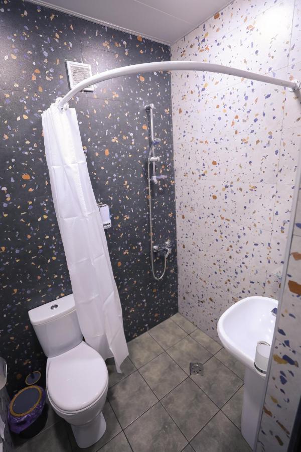 Am Hotel エレバン エクステリア 写真