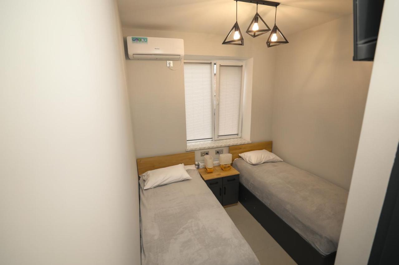 Am Hotel エレバン エクステリア 写真
